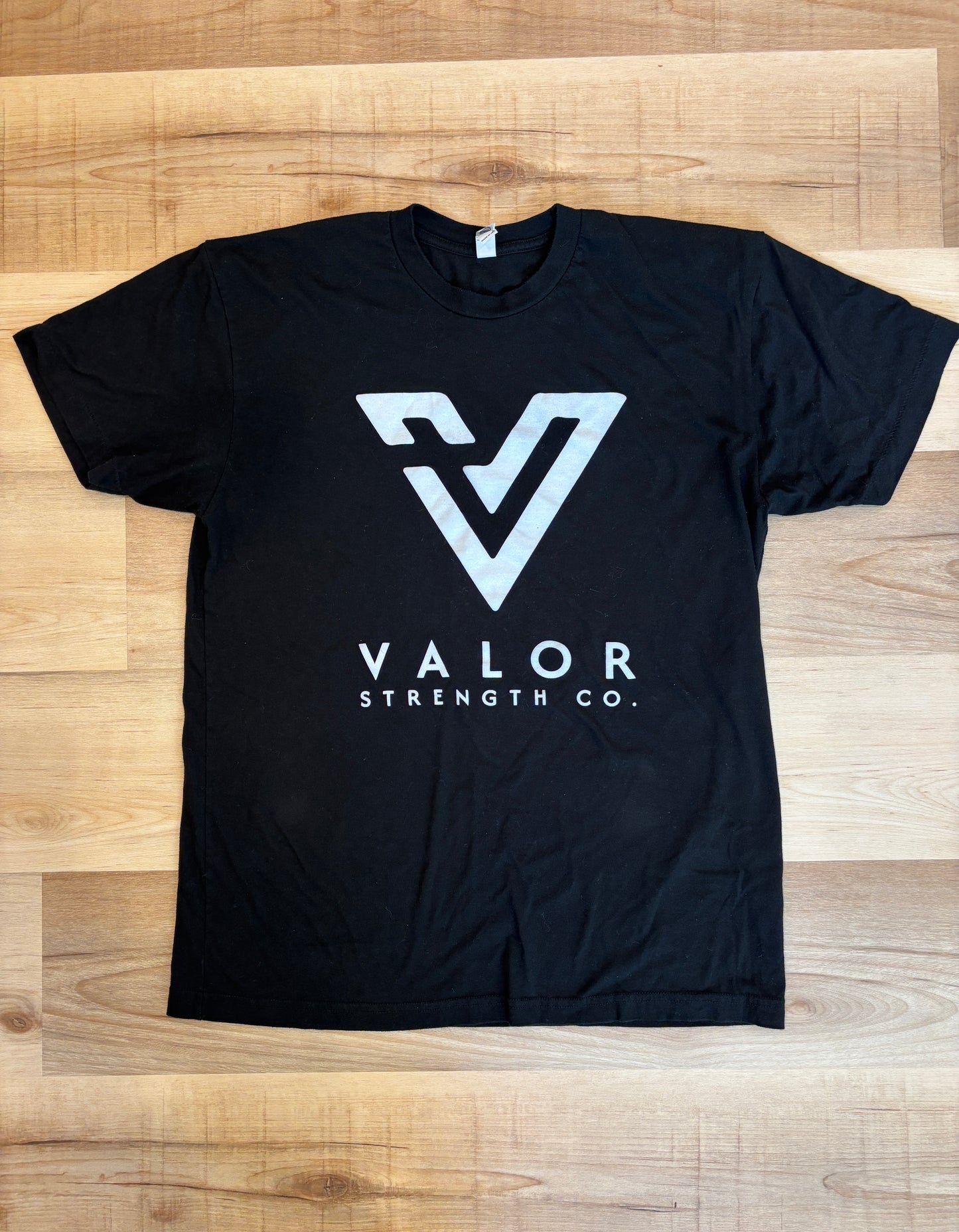 Valor Basic Tee PREORDER